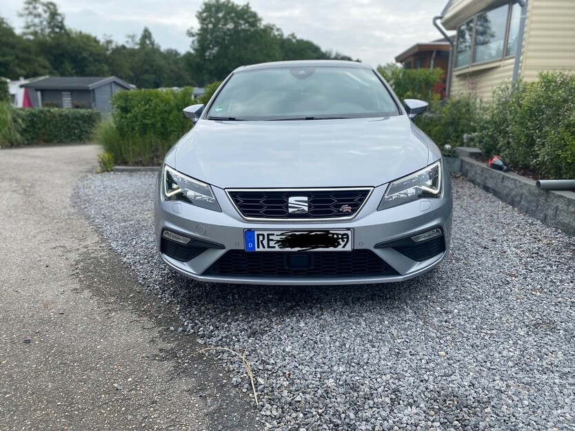 Seat Leon 63.700 km 21.000 € Dortmund 44135