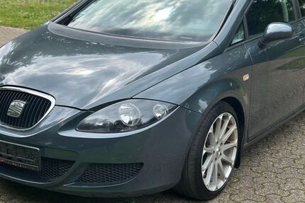 Seat Leon 182.370 km 1.300 € Oberhausen 46149