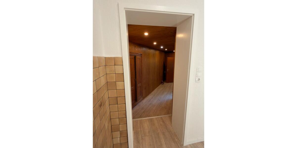 Erdgeschoßwohnung Waltrop - 4 Zimmer, 111 m&sup2;, 1.110&euro; | Angebot:26256367