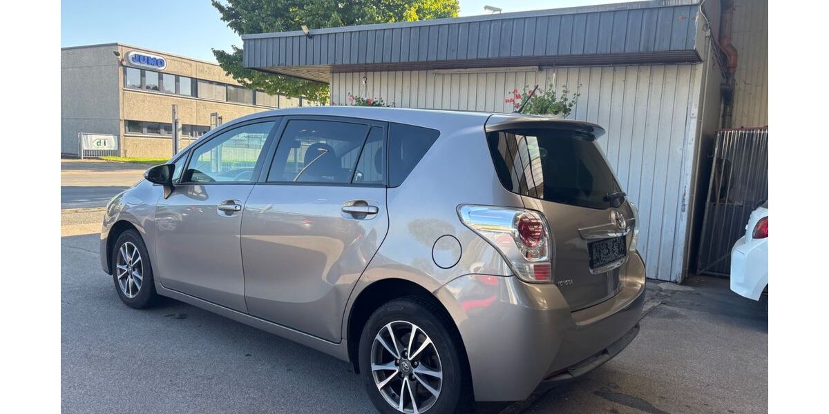 Toyota Verso 177.000 km 4.290 &euro; Essen 45356