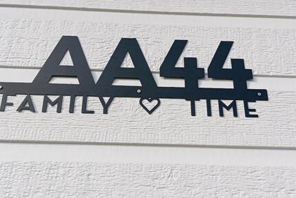 Ferienimmobilie Oberhausen Rothebusch - 100&euro; | Angebot:24420761