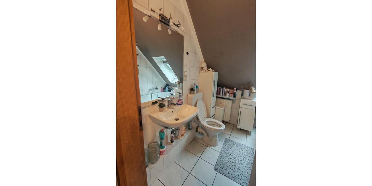 Dachgeschoßwohnung Witten Heven - 2 Zimmer, 61 m&sup2;, 485&euro; | Angebot:25213005