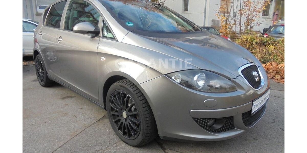 Seat Altea 70.000 km 5.990 &euro; Recklinghausen 45659