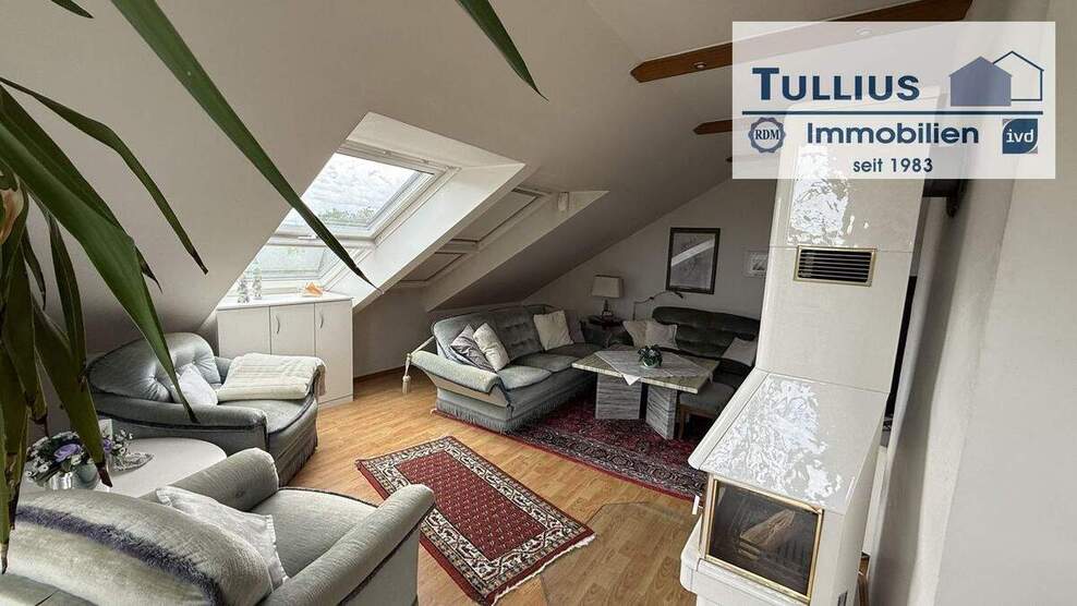 großes Reiheneckhaus mit Terrasse, kleinem Garten und Garage in Essen-Schönebeck 5 zimmer