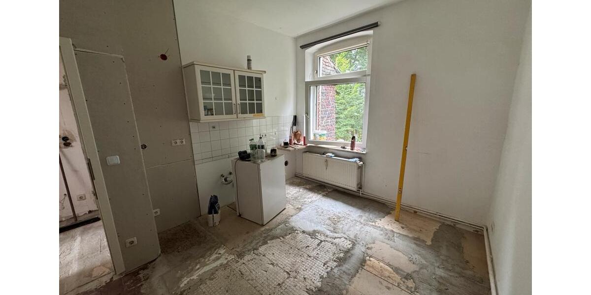 Mehrfamilienhaus, Wohnhaus Gelsenkirchen Gelsenkirchen-Mitte - 14 Zimmer, 244 m&sup2;, 235.000&euro; | Angebot:27131845