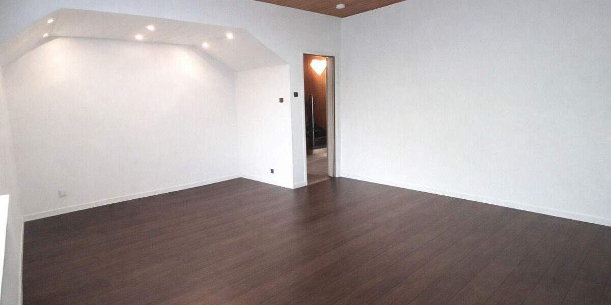 Reihenendhaus Bottrop Eigen - 4 Zimmer, 93 m&sup2;, 229.000&euro; | Angebot:24620352