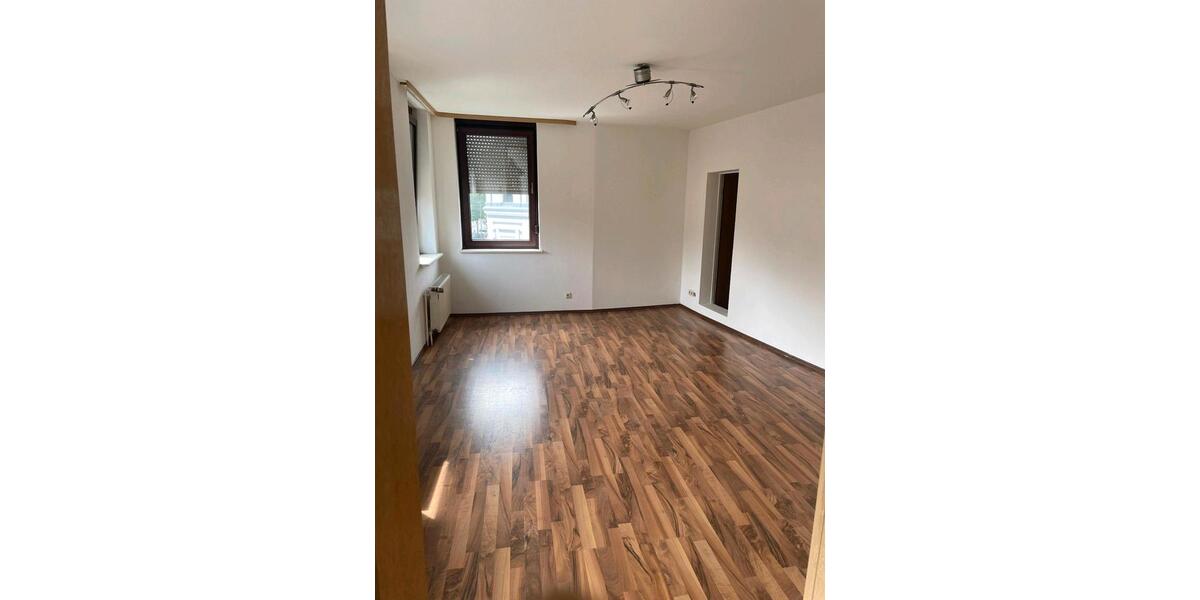 Etagenwohnung Recklinghausen König Ludwig - 1 Zimmer, 75 m&sup2;, 600&euro; | Angebot:25088713