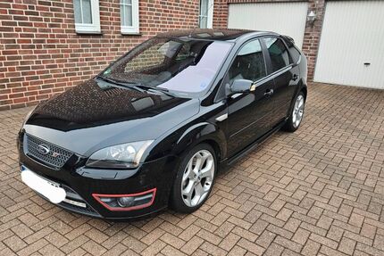 Ford Focus 113.030 km 8.950 &euro; Heiden 46359