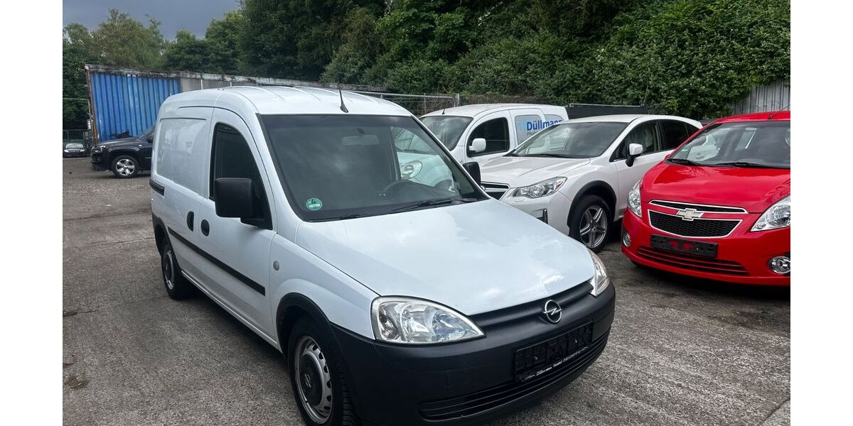 Opel Combo 154.000 km 3.499 &euro; Essen 45143