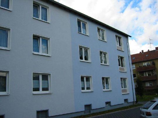 Schöne 2,5-Raum-Wohnung mit Balkon ! zimmer