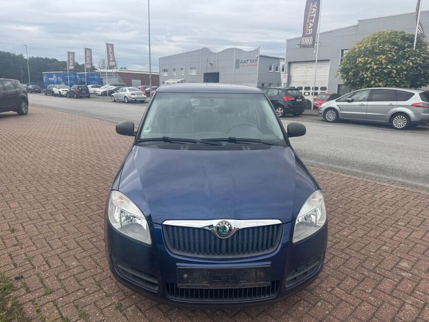 Skoda Fabia 85.000 km 2.950 € Hünxe 46569