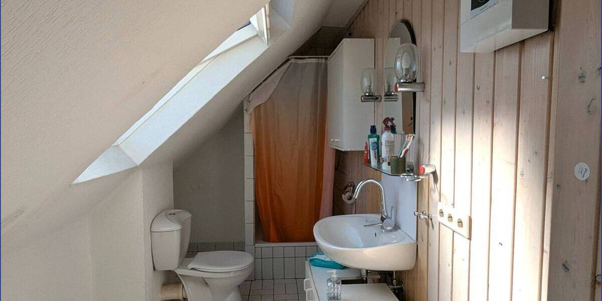 Mehrfamilienhaus, Wohnhaus Hattingen / Baak Winz-Baak - 8 Zimmer, 213 m&sup2;, 449.000&euro; | Angebot:26917527