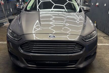 Ford Mondeo 188.000 km 9.400 &euro; Recklinghausen 45665