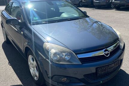 Opel Astra 181.000 km 2.499 &euro; Recklinghausen 45663