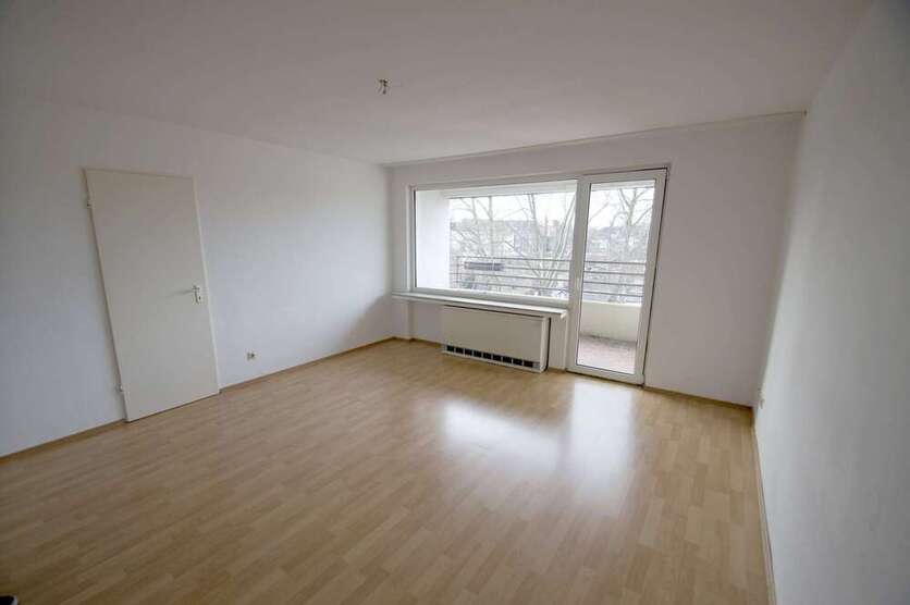 Wohnung zum Mieten in Essen 270 € 35.75 m²