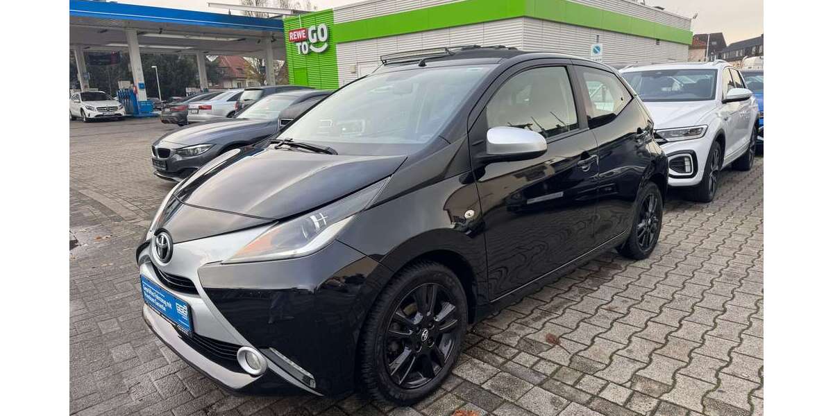 Toyota Aygo 76.000 km 7.999 &euro; Recklinghausen 45661