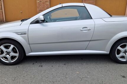 Opel Tigra 117.000 km 3.499 &euro; Gelsenkirchen 45881