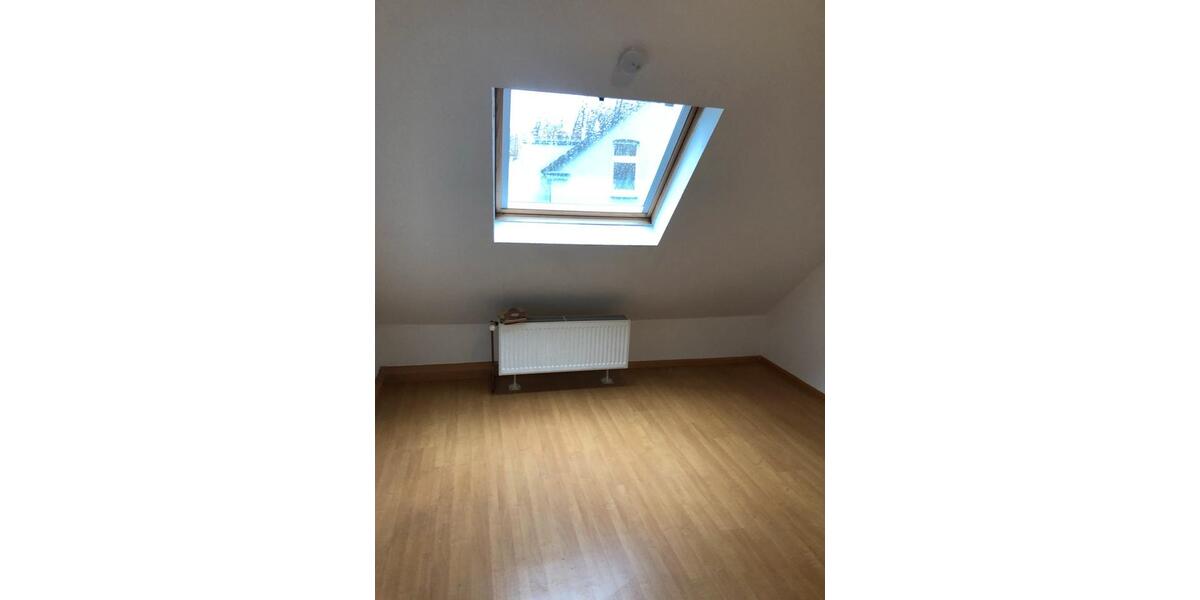 Dachgeschoßwohnung Witten Annen - 2 Zimmer, 64 m&sup2;, 679&euro; | Angebot:25430792