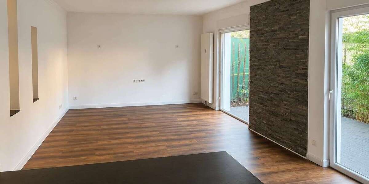 Etagenwohnung Essen Stadtkern - 3 Zimmer, 110 m&sup2;, 1.100&euro; | Angebot:26841392