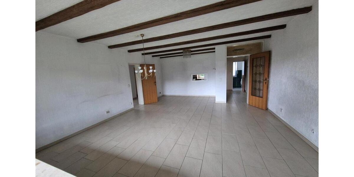 Erdgeschoßwohnung Bottrop Feldhausen - 4.5 Zimmer, 102 m&sup2;, 235.000&euro; | Angebot:26320561