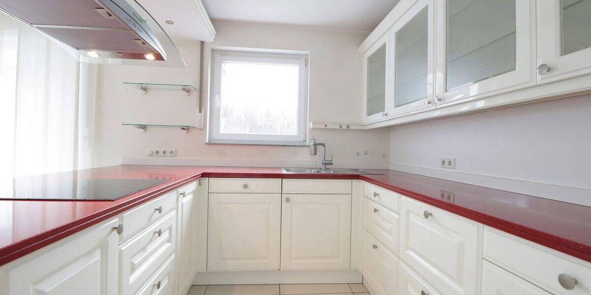 Etagenwohnung Bochum Weitmar - 4 Zimmer, 100 m&sup2;, 385.000&euro; | Angebot:26339420