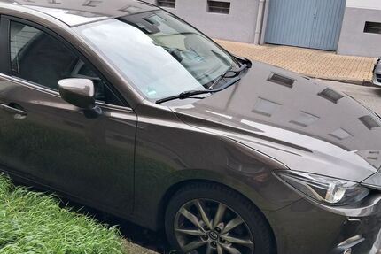 Mazda 3 92.550 km 10.000 &euro; Gelsenkirchen 45891