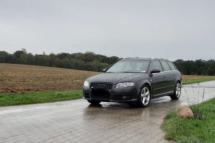 Audi A4 250.000 km 4.000 € Mülheim an der Ruhr 45473