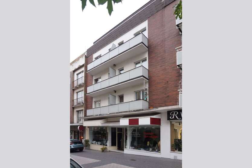 Haus zum Kaufen in Bochum 780.000 € 477 m² 15 zimmer