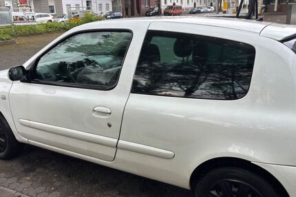 Renault Clio 169.100 km 1.200 &euro; Dortmund 44137
