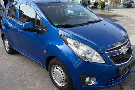 Chevrolet Spark 87.000 km 2.900 &euro; Herne 44627