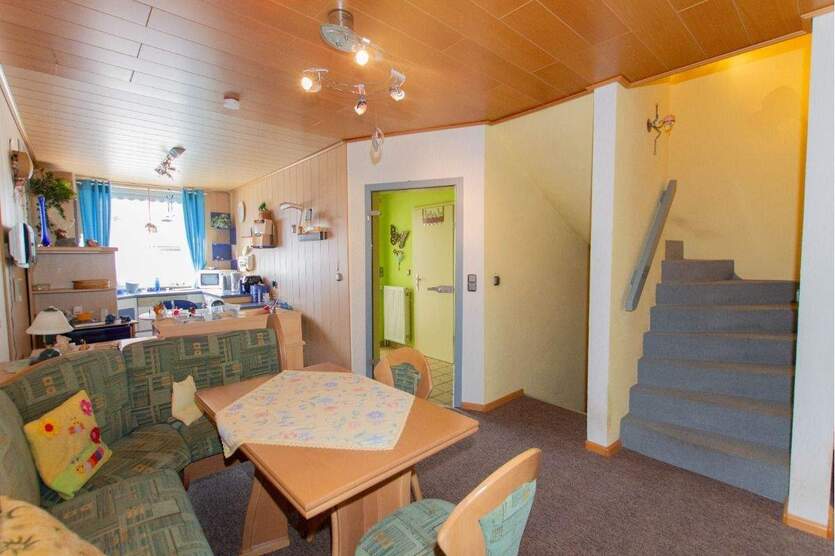 Sehr gepflegtes Reihenmittelhaus in guter Wohnlage! 4 zimmer