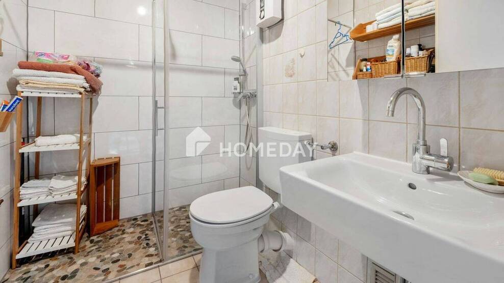 Gepflegte 3-Zimmer-Wohnung mit Südost-Loggia, Einbauküche und tollem Grundriss 3 zimmer