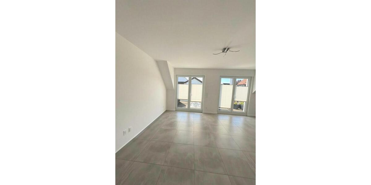 Dachgeschoßwohnung Oberhausen Alt-Oberhausen - 3 Zimmer, 96 m&sup2;, 1.100&euro; | Angebot:26361644