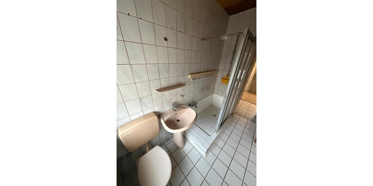 Mehrfamilienhaus, Wohnhaus Gelsenkirchen Gelsenkirchen-West - 15 Zimmer, 254 m&sup2;, 365.000&euro; | Angebot:27064147