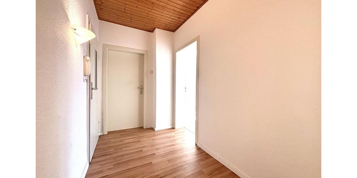 Erdgeschoßwohnung Bochum Eppendorf - 3.5 Zimmer, 84 m&sup2;, 800&euro; | Angebot:24764489
