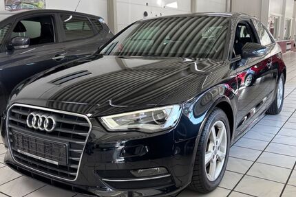 Audi A3 100.000 km 10.900 &euro; Essen - Karnap 45329