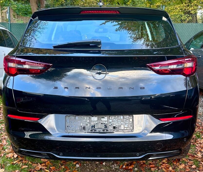 Opel Grandland (X) 2.378 km 25.900 € Bochum 44799