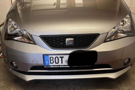 Seat Mii 6.589 km 14.900 &euro; Oberhausen 46149