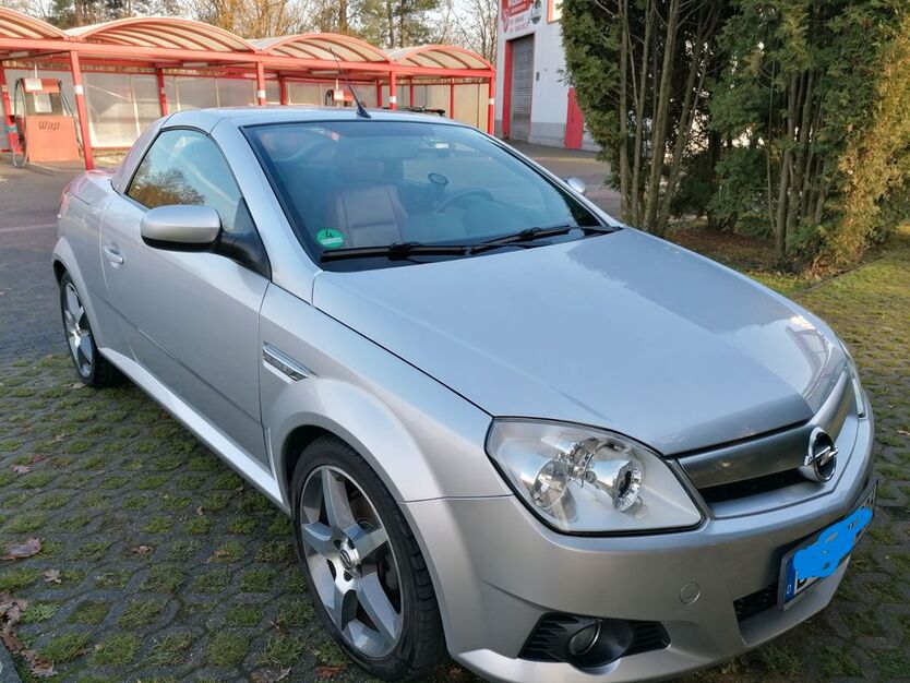 Opel Tigra 99.000 km 5.500 € Bochum 44805