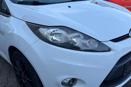 Ford Fiesta 244.500 km 1.990 &euro; Dortmund 44379