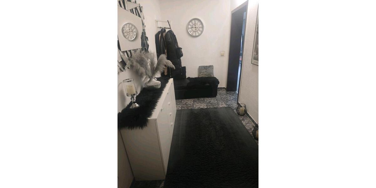 Etagenwohnung Bochum Laer - 3.5 Zimmer, 80 m&sup2;, 750&euro; | Angebot:25221218