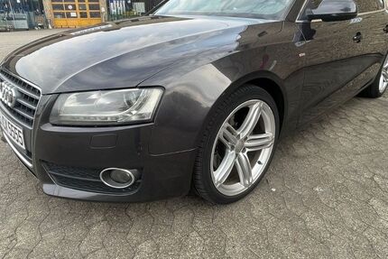 Audi A5 210.000 km 5.750 &euro; Essen 45143