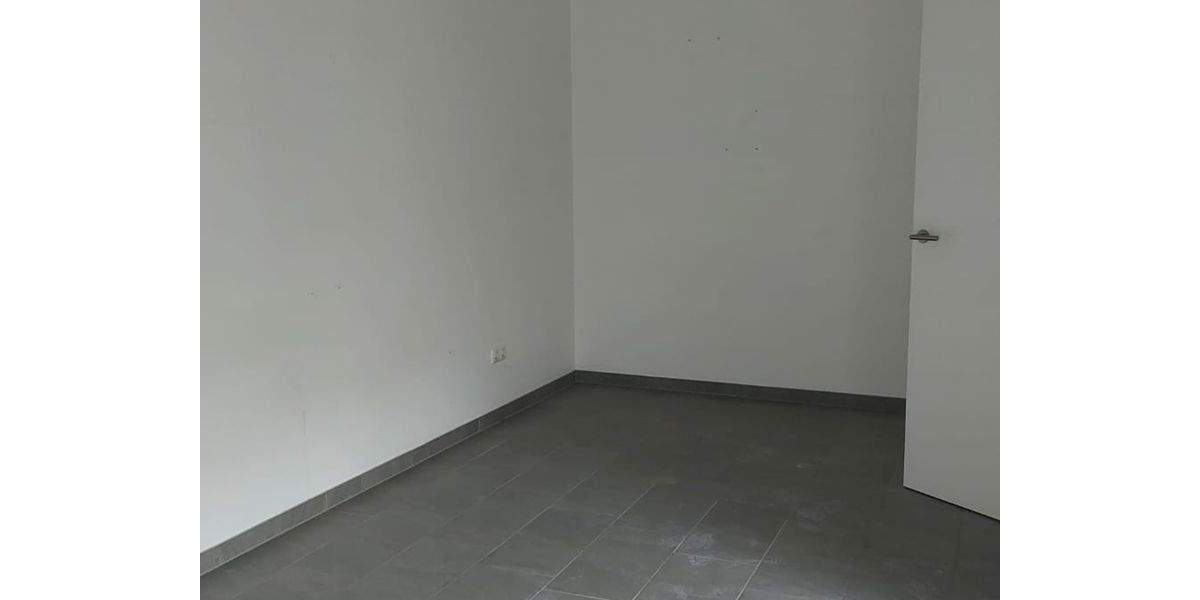 Etagenwohnung Gladbeck Mitte - 3 Zimmer, 134 m&sup2;, 1.200&euro; | Angebot:24247300