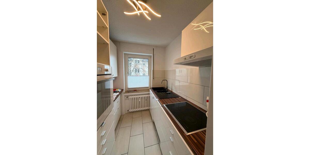 Etagenwohnung Essen Stadtbezirk III - 2 Zimmer, 75 m&sup2;, 1.050&euro; | Angebot:26341708