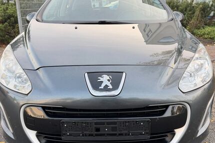 Peugeot 308 279.000 km 2.999 &euro; Oberhausen 46047