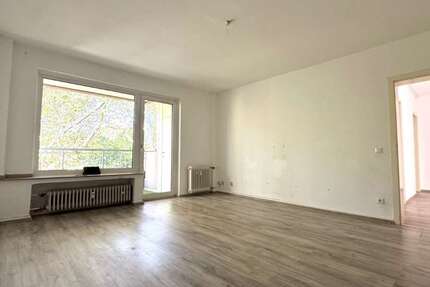 Wohnung zum Mieten in Gelsenkirchen 567 € 75.5 m² 3 zimmer
