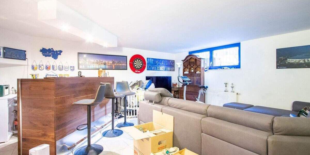 Reihenmittelhaus Bottrop Eigen - 4 Zimmer, 142 m&sup2;, 439.000&euro; | Angebot:25475459