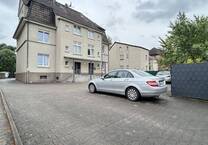 Mehrfamilienhaus: Ruhig & gut angebunden