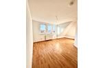 Dachgeschoßwohnung Essen Stadtbezirk III - 2 Zimmer, 73 m&sup2;, 118.000&euro; | Angebot:26061703