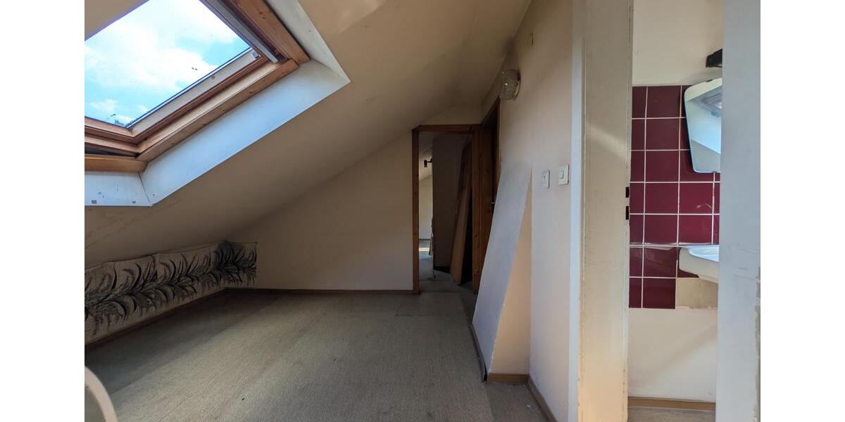 Doppelhaushälfte Essen Stadtbezirk VII - 7 Zimmer, 160 m&sup2;, 420.000&euro; | Angebot:26927326